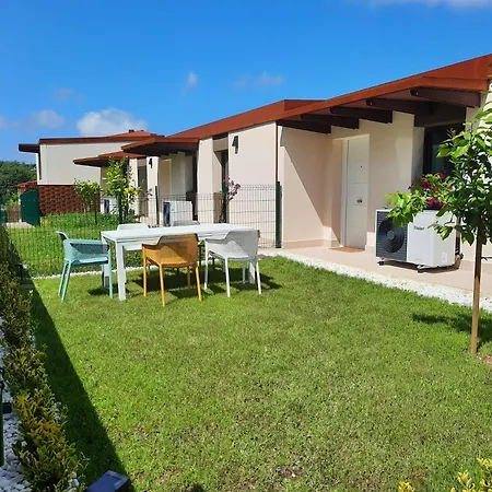 Vistas Al Mar Y Con Jardin - Casa Abelia Apartment