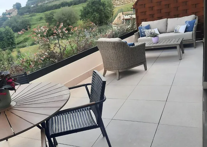 Apartmán Vistas Al Mar Y Con Jardin - Casa Abelia *